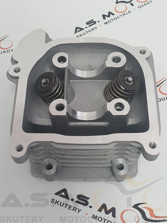 głowica z zaworami skuter 80ccm 4T GY6 139QMB (2).jpg