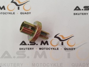 Śruba regulacji linki sprzęgła Suzuki GN 125