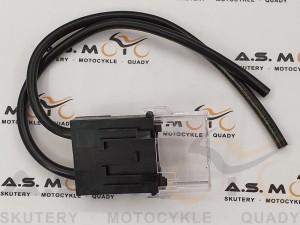 Obudowa bezpiecznika MAXI zaciśnieta na przewodach uniwersalna